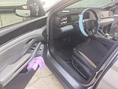 BYD Qin L DM-i 120KM Leading Edition - ფოტო 17