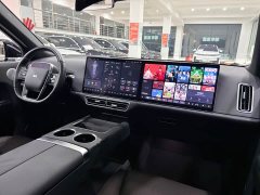 Li Auto L9 Pro - ფოტო 4