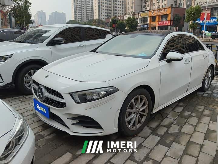 Mercedes-Benz A-Class A 200 L Sport Sedan Fashion Edition