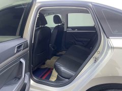 Volkswagen Lavida 1.5L Automatic Comfort - ფოტო 14