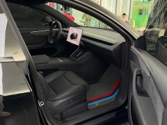 Tesla Model Y L Long Range All-Wheel Drive - ფოტო 4