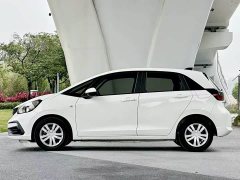 Honda Fit 1.5L CVT Trend Edition - ფოტო 3
