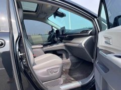Toyota Grevias 2.5L Hybrid Premium Plus Edition - ფოტო 12