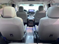 Toyota Grevias 2.5L Hybrid Premium Plus Edition - ფოტო 13