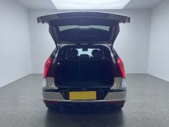 Geely Boyue L Fourth Generation 1.5TD DCT Shanhe - ფოტო 7