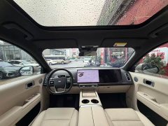 Li Auto L8 2024 Max - ფოტო 4