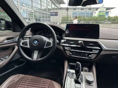 BMW 5 Series 530Li Premier M Sport Package - ფოტო 8
