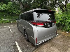 Vellfire 2.4T Automatic - ფოტო 8
