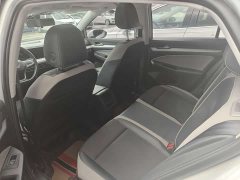Volkswagen Golf 2021 280TSI DSG 30th Anniversary Edition - ფოტო 8