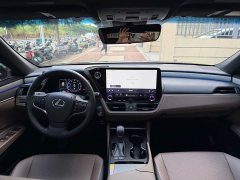 Lexus ES 200 Premium Edition - ფოტო 5