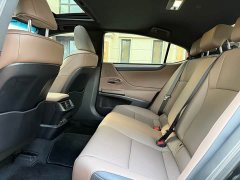 Lexus ES 200 Premium Edition - ფოტო 6