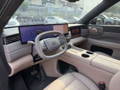 IM Motors Zhiji LS8 52 Max Tech Flagship 5-Seater - ფოტო 8