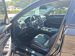 Honda Accord 260TURBO Phantom Night Premium Edition - ფოტო 4