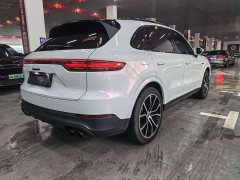 Porsche Cayenne New Energy Cayenne E-Hybrid 2.0T Platinum Edition - ფოტო 4