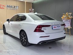 Volvo S60 2020 T4 Inscription Luxury - ფოტო 9