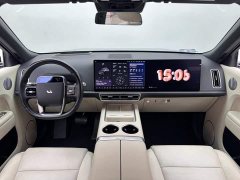 Li Auto L9 Ultra - ფოტო 10