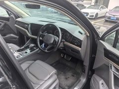 Volkswagen Touareg 3.0TSI Rui Xiang Edition Obsidian Black Sport Package - ფოტო 7