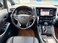 Toyota Alphard 2020 Twin-Engine 2.5L Premium Edition - ფოტო 11