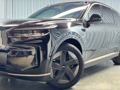 Nio Lerado L90 Max Six-Seater - ფოტო 2