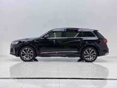 Audi Q7 55 TFSI quattro S line Sport - ფოტო 7