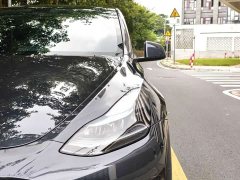 Tesla Model Y Rear-Wheel Drive - ფოტო 5