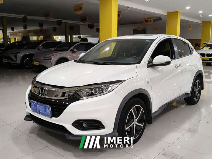 Honda Vezel 1.5L CVT Phantom Night Pioneer Edition