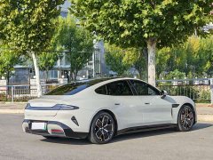 Xiaomi SU7 2024 Rear-Wheel Drive Long Range Smart Driving Edition - ფოტო 9