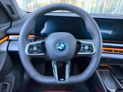 BMW i5 eDrive 40L M Sport Package - ფოტო 10