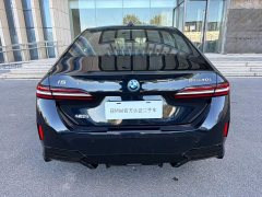 BMW i5 eDrive 40L M Sport Package - ფოტო 3