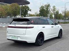 Li Auto L7 Pro - ფოტო 18