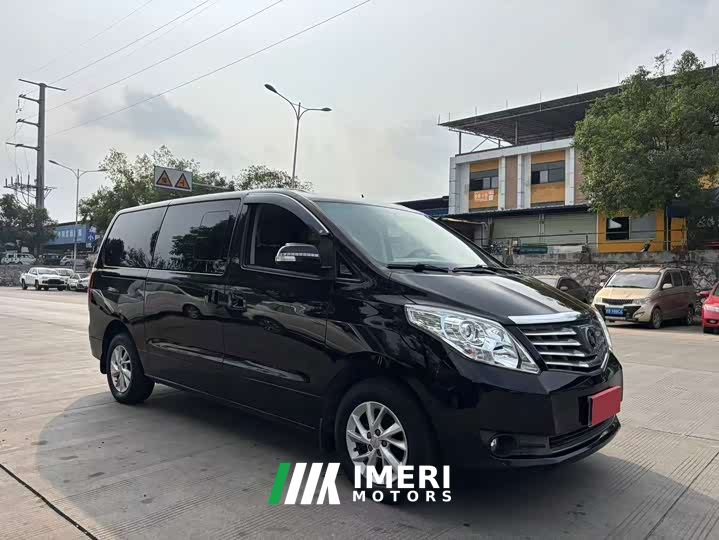 Dongfeng Lingzhi PLUS Wagon 2.0L Manual Deluxe 7-seater