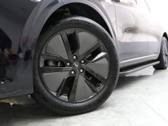 Li Auto L6 Pro - ფოტო 3