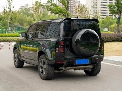 Land Rover Defender 110 3.0T P400 Dark Edition - ფოტო 6