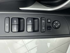 Hyundai Elantra 2022 1.5L CVT 20th Anniversary Edition - ფოტო 13