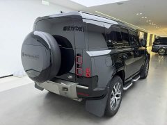 Land Rover Defender Facelift 110 3.0T P400 X-DYNAMIC HSE - ფოტო 3