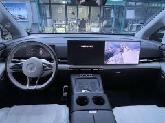 Voyah Lantu Dreamchaser EV AWD Excellence Kunpeng Edition - ფოტო 6