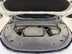 Li Auto L7 Pro - ფოტო 12