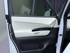 Lexus LM 500h Six-Seat Premium Edition - ფოტო 12