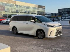 Lexus LM 500h Six-Seat Premium Edition - ფოტო 3