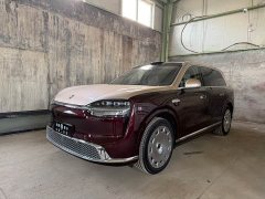 AITO M9 Extended Range Ultra 6-Seater - ფოტო 1
