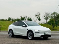Tesla Model Y Facelift Long Range All-Wheel Drive - ფოტო 3