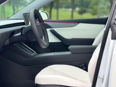 Tesla Model Y Facelift Long Range All-Wheel Drive - ფოტო 9