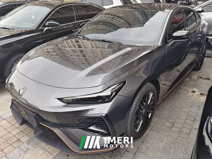 Changan UNI-V 1.5T 500Bar Luxury Sport Edition - ავტომობილი ჩინეთიდან