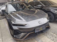 Changan UNI-V 1.5T 500Bar Luxury Sport Edition - ფოტო 3