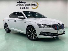 Skoda Superb Facelift TSI330 DSG Luxury Edition - ფოტო 3