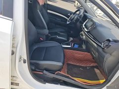 Kia Yipao 1.4L CVT Fun Sunroof Edition - ფოტო 8