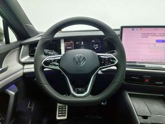 Volkswagen Taos L 380TSI AWD Luxury - ფოტო 6