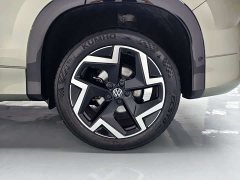 Volkswagen Taos L 380TSI AWD Luxury - ფოტო 7