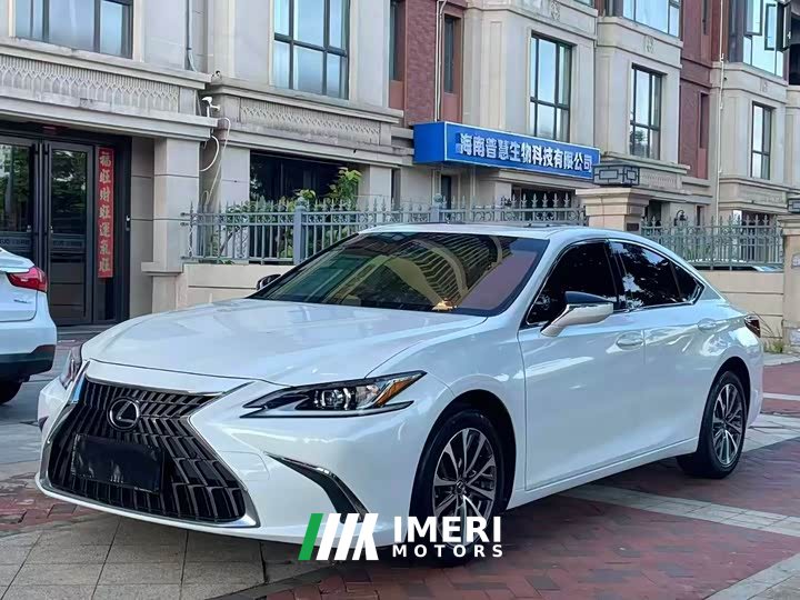 Lexus ES 200 Excellence Edition