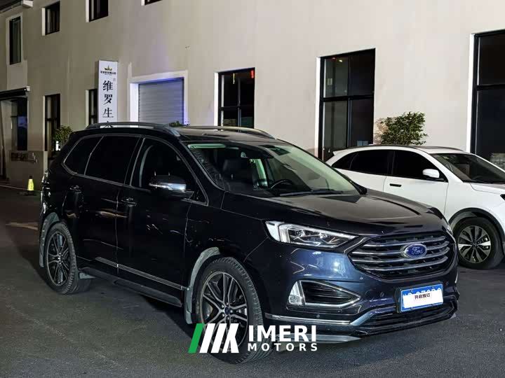 Ford Edge EcoBoost 245 FWD Premium 7-Seater